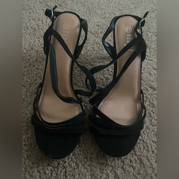 ROGUE - BLACK HEELS - Picture 5 of 6